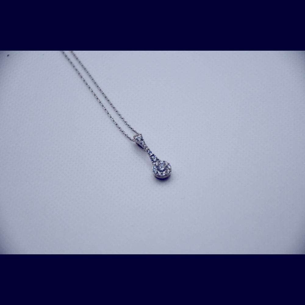 18KT White Gold Diamond Pendant With Diamond Cut Rolo Chain